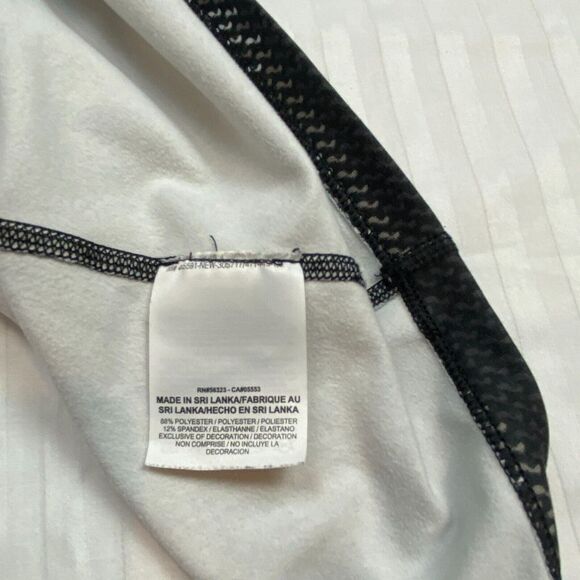 Nike Pro Top Womens Medium Black Aztec Thumb Holes Dri Fit Turtleneck Logo - Picture 6 of 8